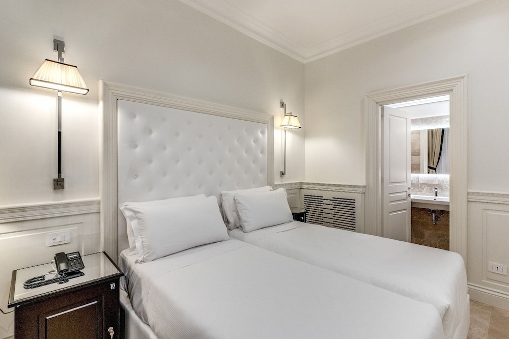 Twin Room photo 1