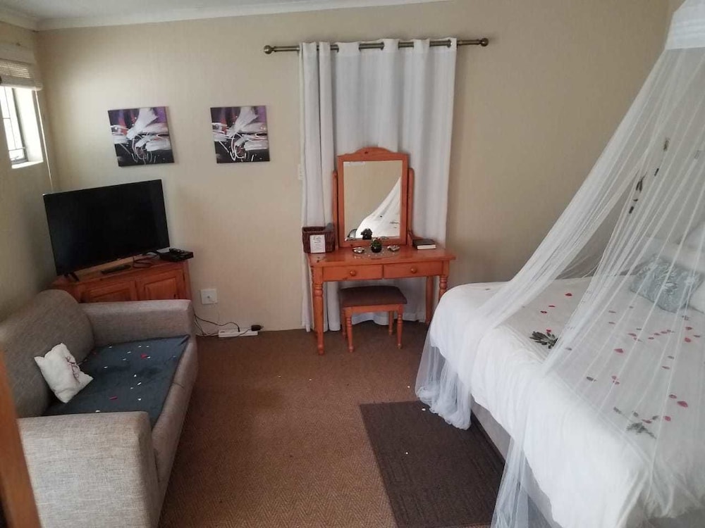 Executive Suite photo 3