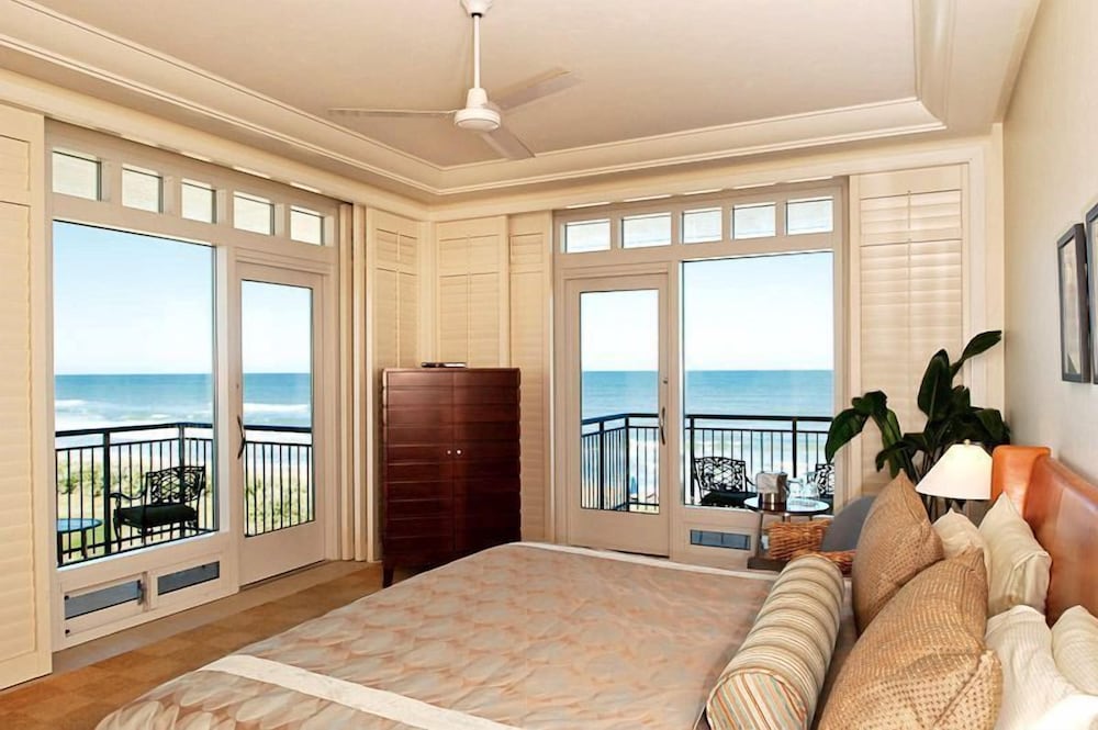 Standard Room, Oceanfront photo 2