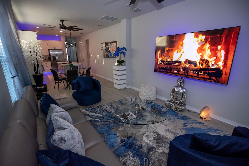 House, 2 Bedrooms