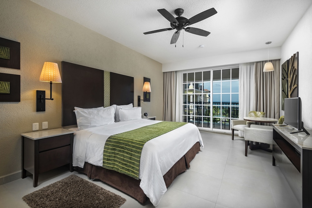Luxury Room - Photo 1
