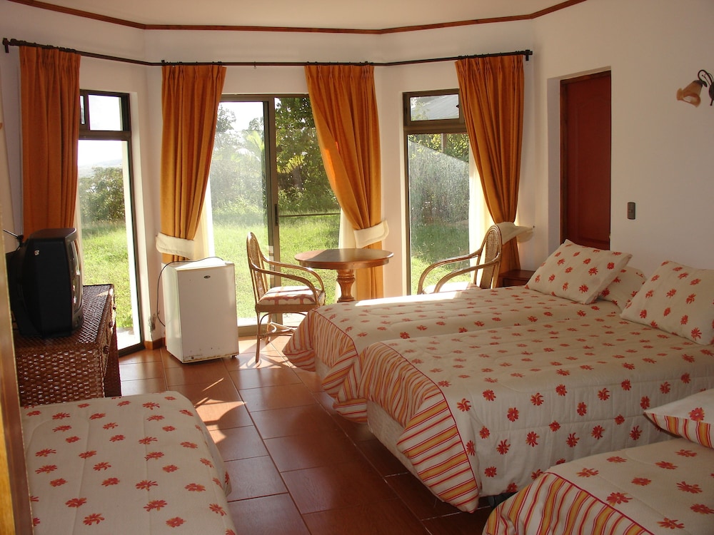Superior Quadruple Room, Sea View photo 1