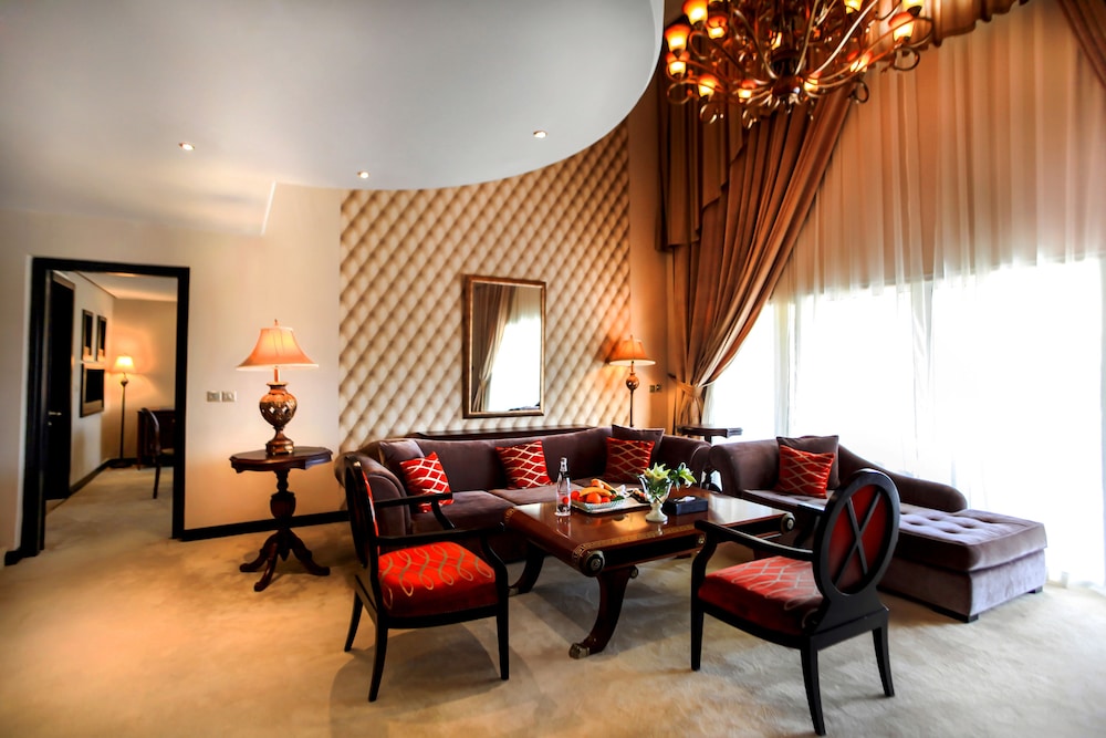 Suite Ambassador - Photo 11