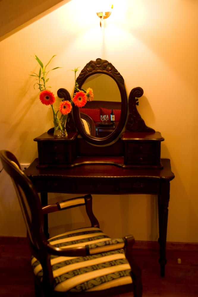 Standard Studio Suite (Athina)