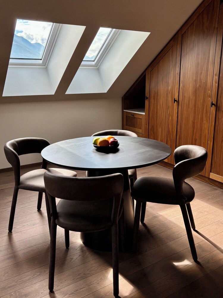 Luxury Suite, Mountain View photo 2
