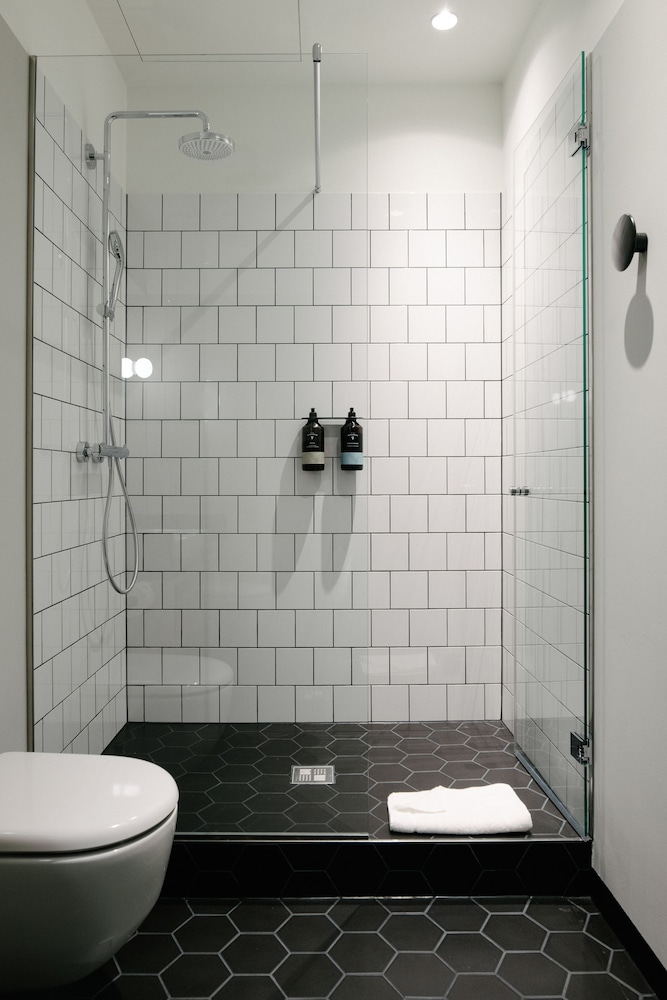Comfort Single Room, Kitchenette photo 3