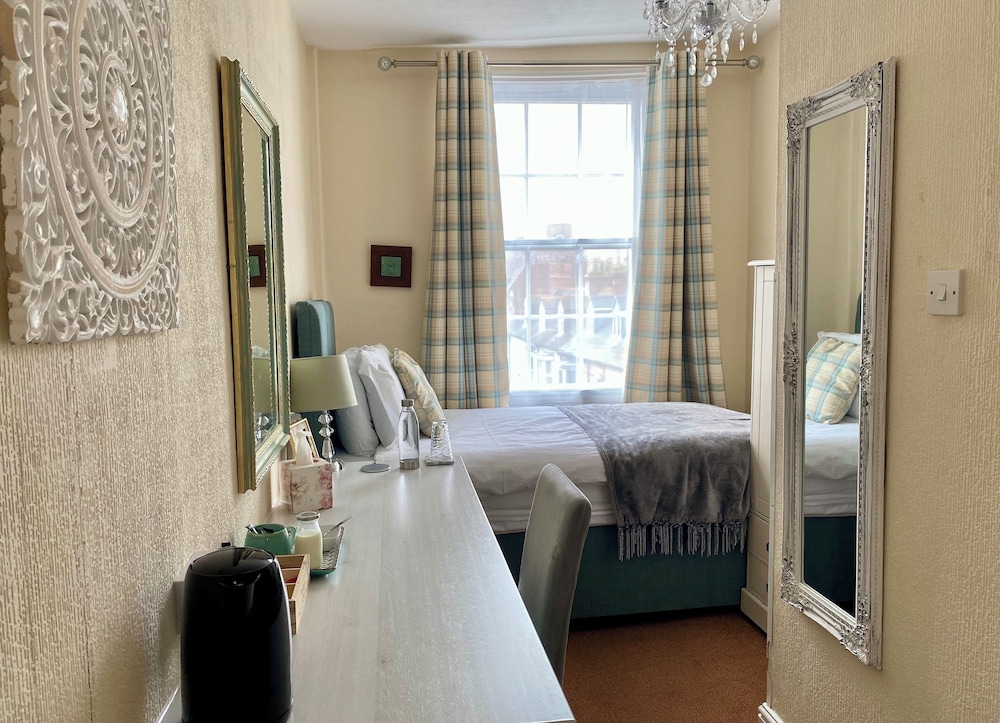 Deluxe Single Room (2nd Floor Single) photo 1