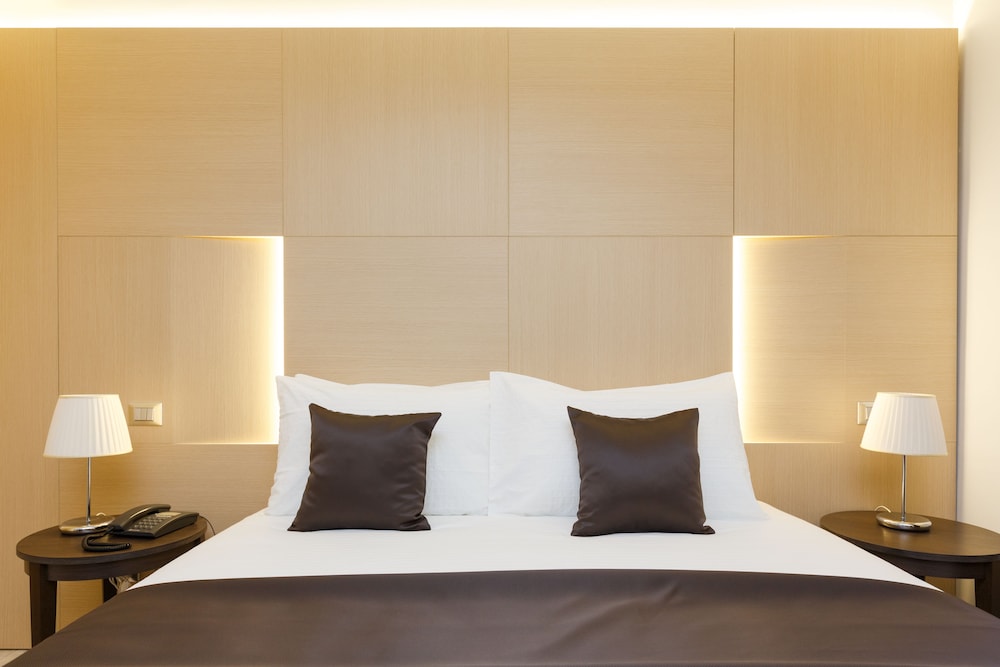 Deluxe Double or Twin Room, Balcony, Garden View photo 3