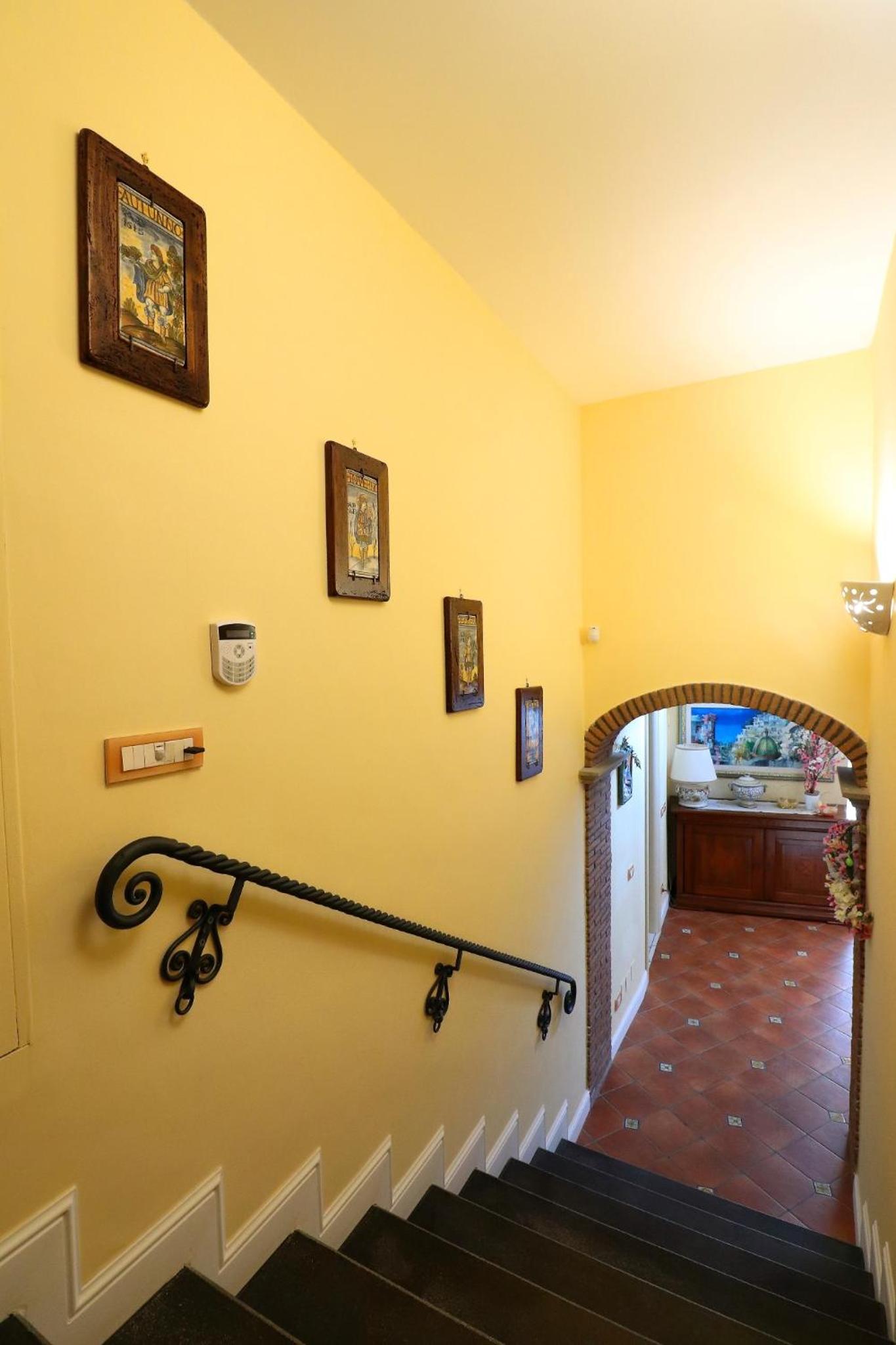 Three-Bedroom House photo 3