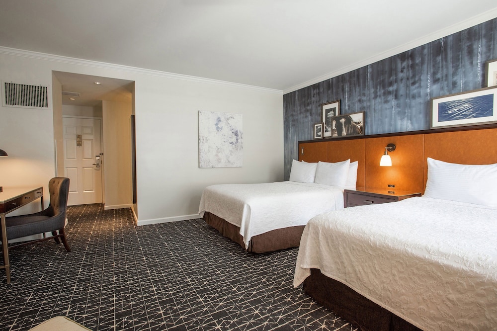 Room, 2 Queen Beds - Photo 2