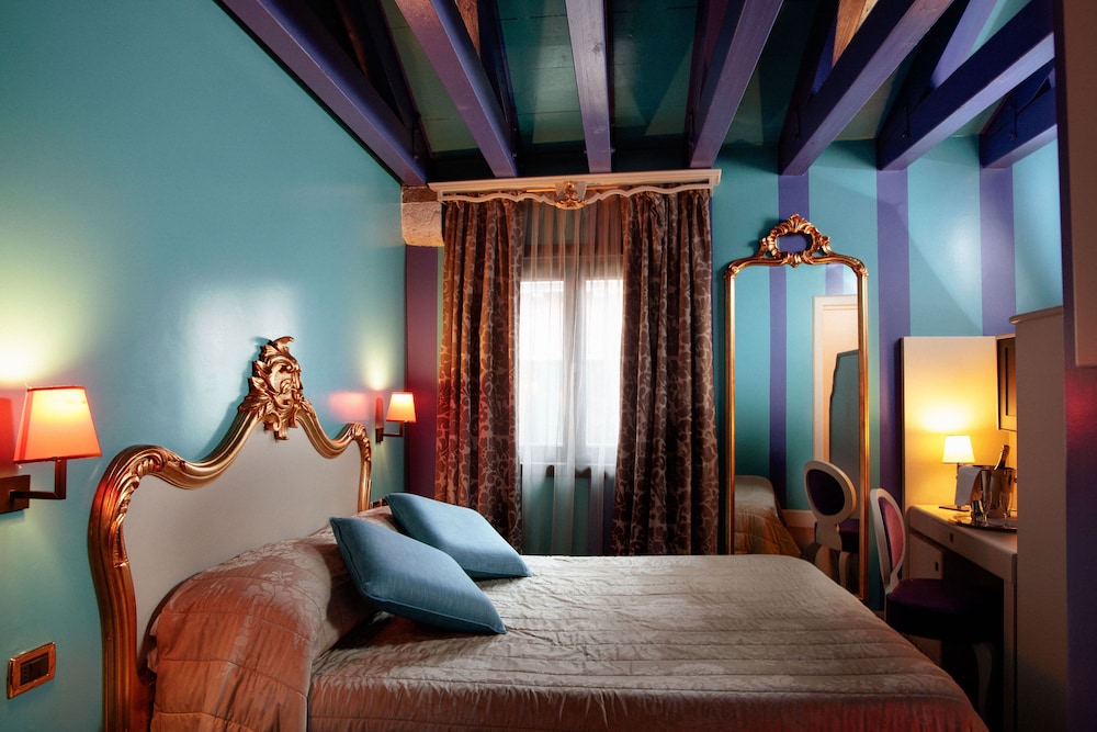 Junior Suite (Double)