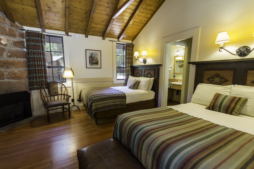 Western Cabin, 2 Double Beds