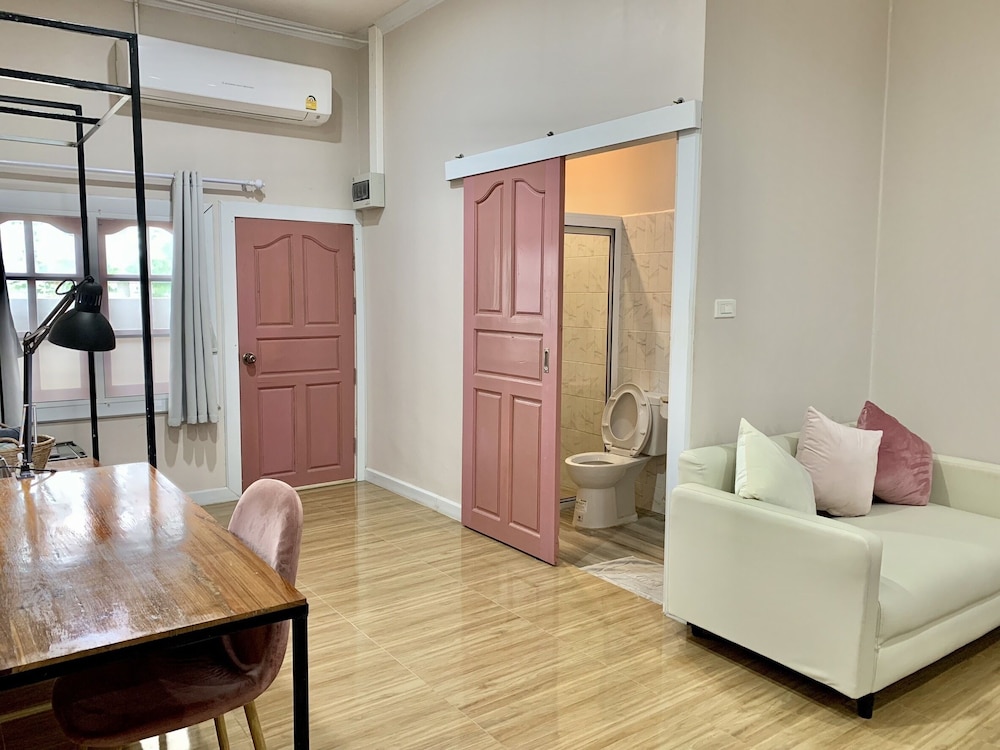 Superior Twin Room - Photo 7