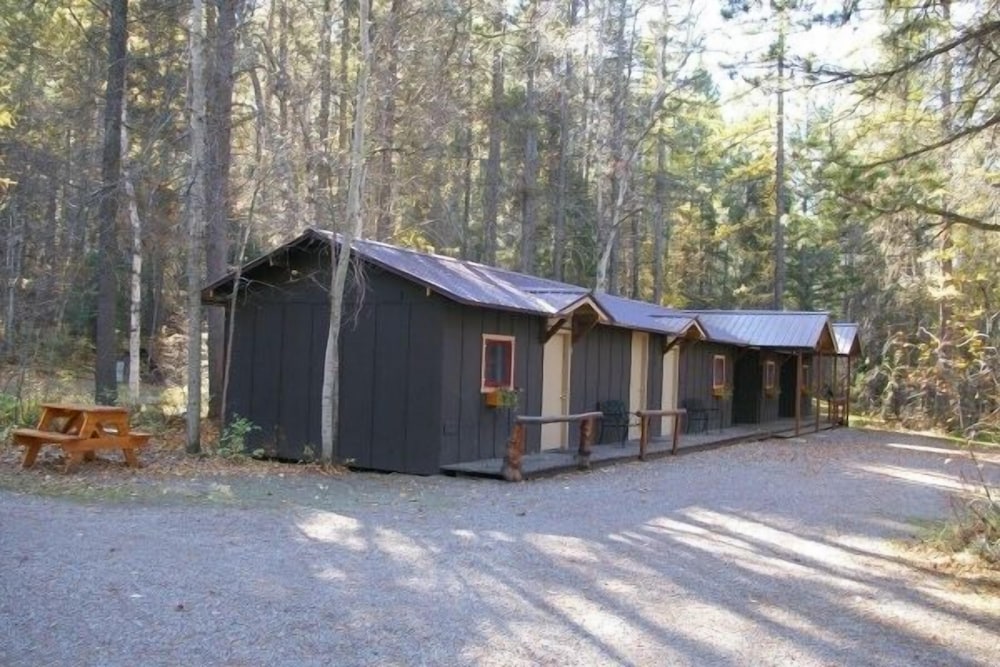 Cabin 10 photo 2