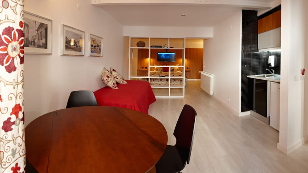 Family Quadruple Room, Kitchenette photo 3