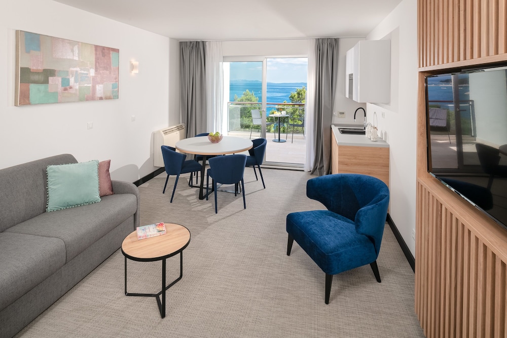 Superior Apartment, Sea View photo 3