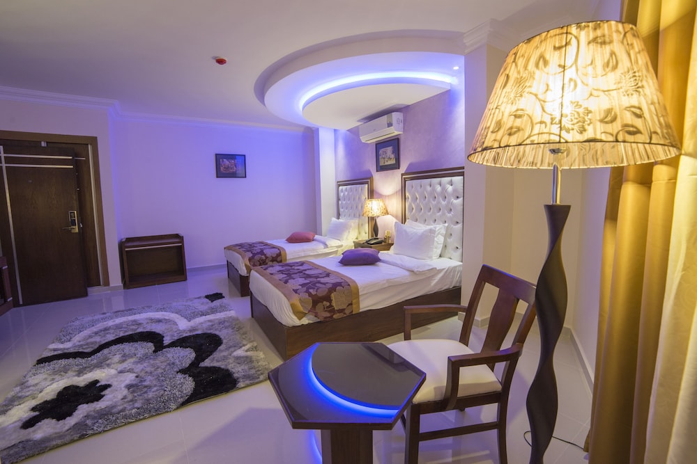 Double or Twin Room photo 2