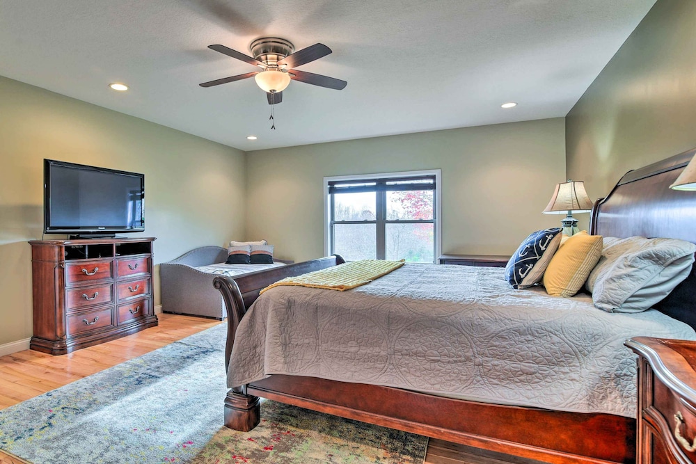 House (2 Bedrooms) photo 2