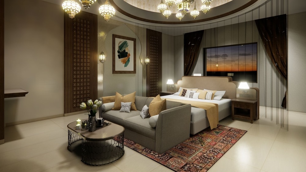 Fern Club Suite