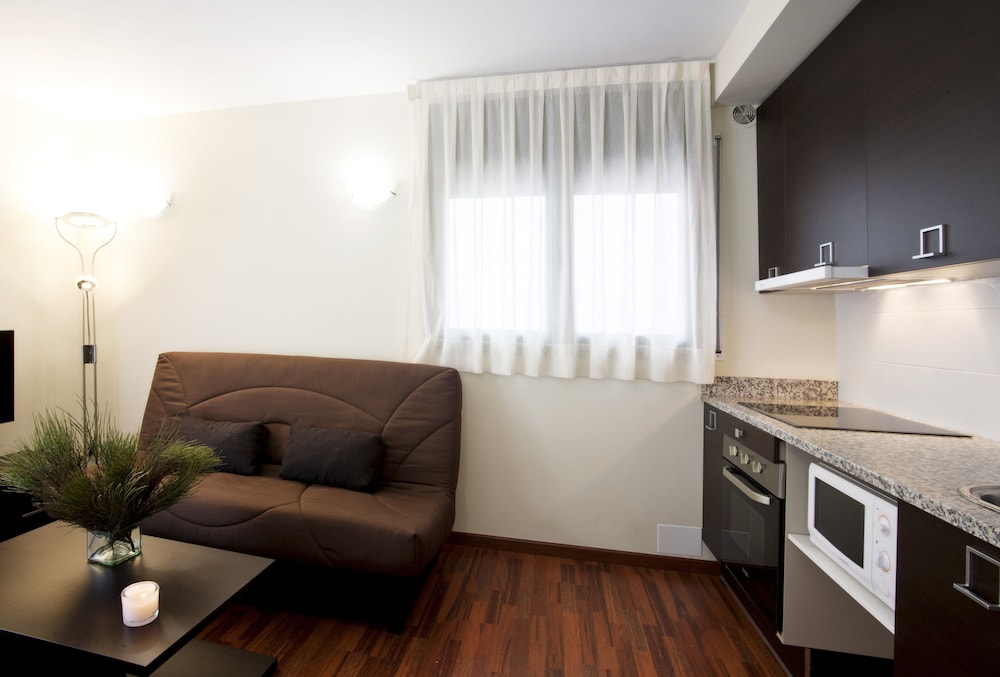 Apartment photo 3