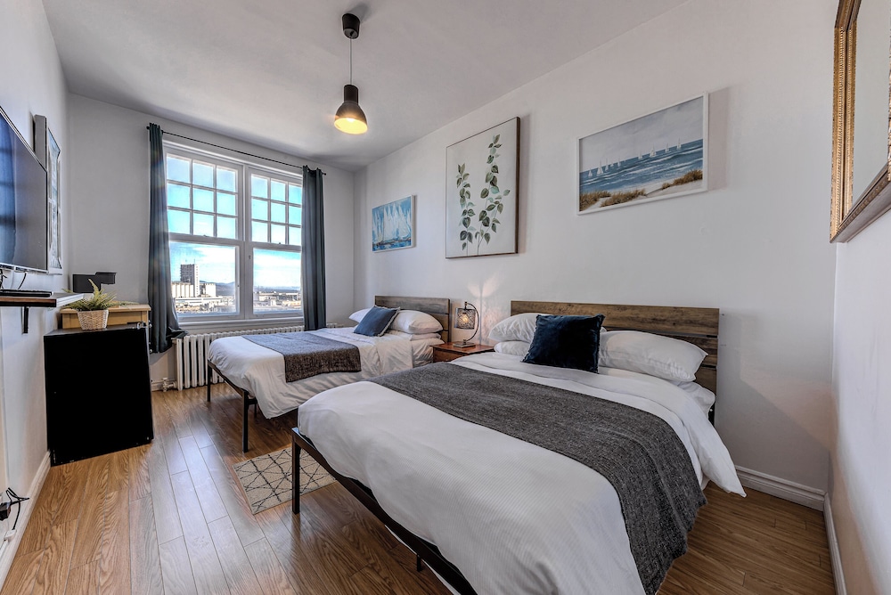Standard Room, 2 Double Beds photo 3
