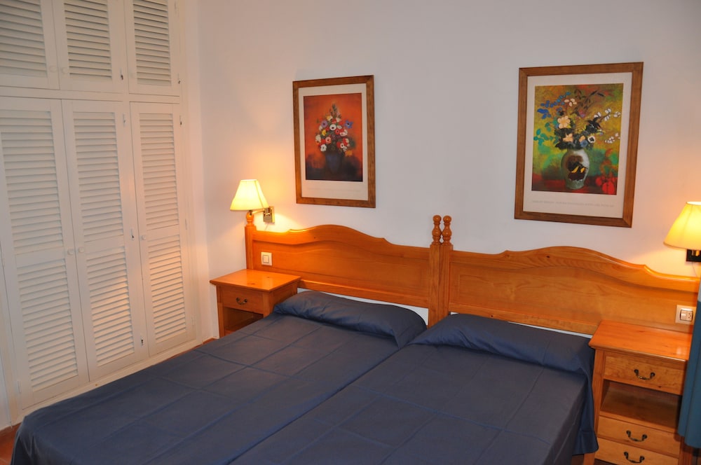 Family Apartment, 2 Bedrooms - Photo 3