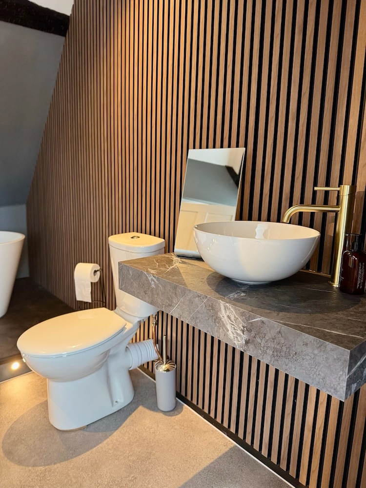 Deluxe Suite, Ensuite (The Attic) photo 2