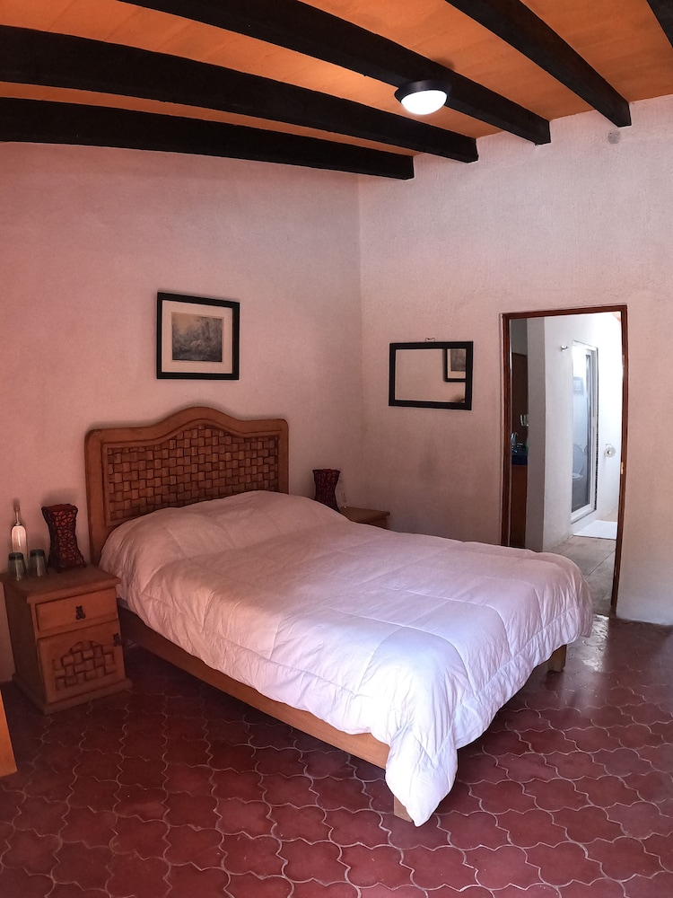 Standard Double Room photo 2