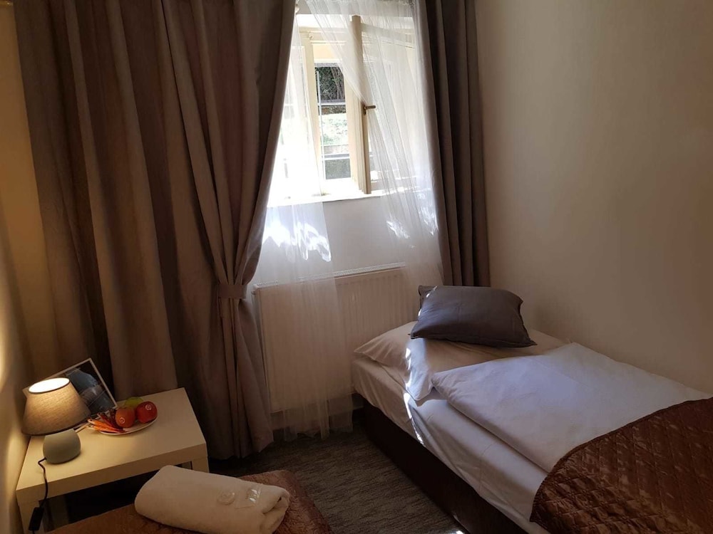 Economy Apartment, Multiple Beds, Non Smoking