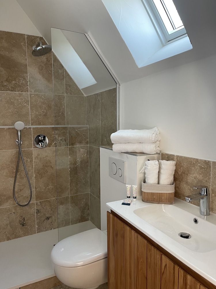 Family Triple Room - Photo 4
