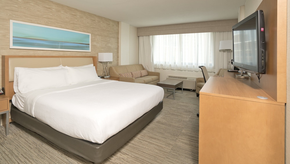 Standard Room, 1 King Bed with Sofa bed - Photo 4