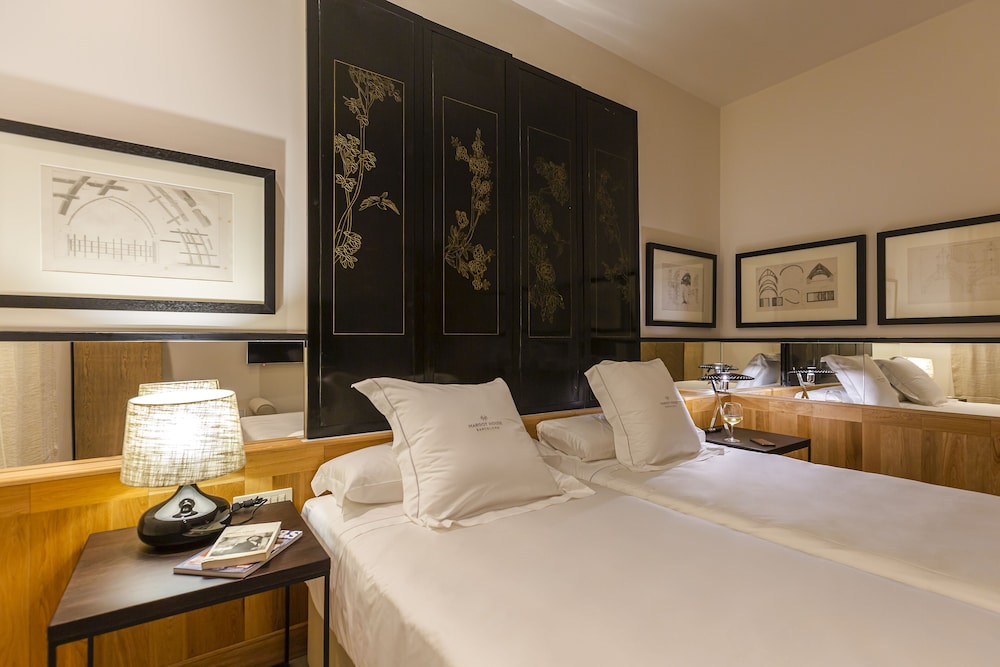Superior Double Room, 1 Bedroom (Interior) thumbnail 6
