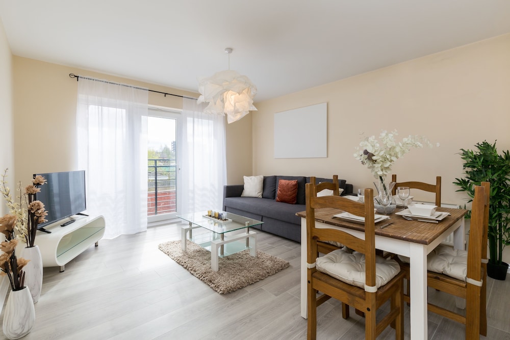 Family Apartment, 2 Bedrooms photo 1