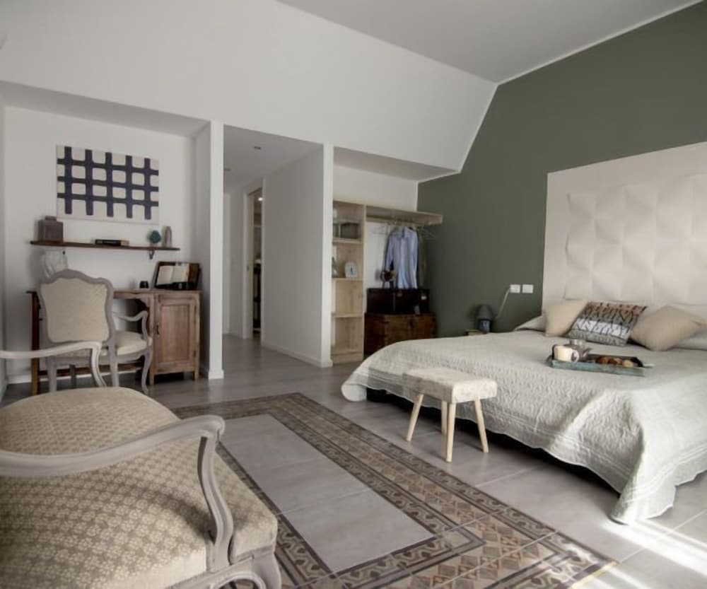 Suite photo 1