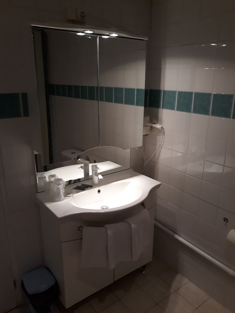 Deluxe Suite photo 2