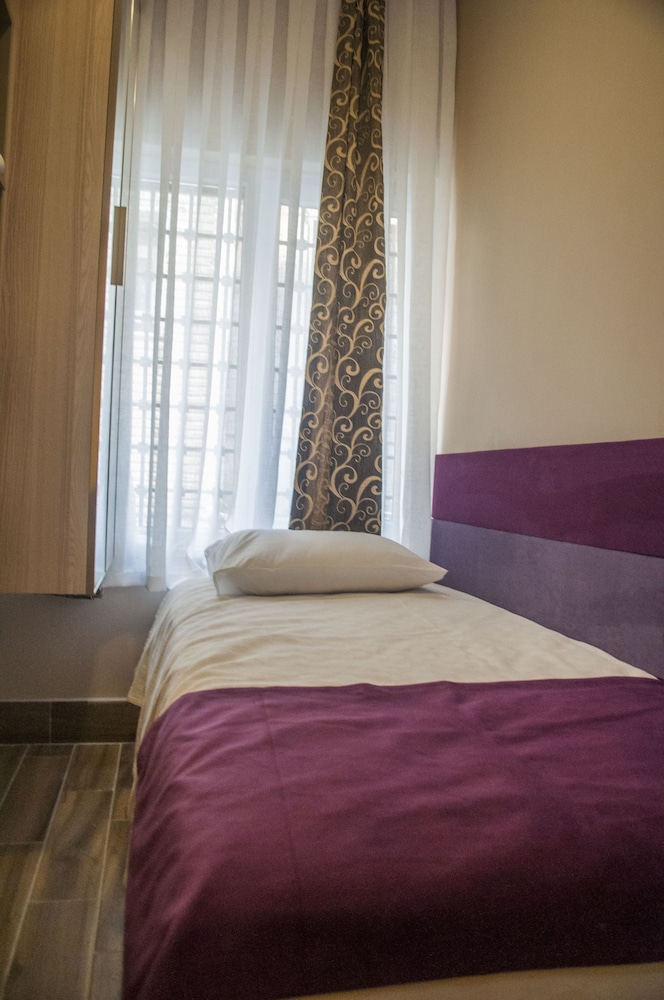 Standard Single Room (Ground floor) photo 1