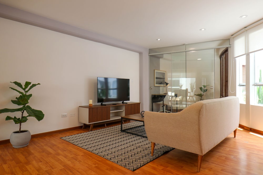 Apartment, 3 Bedrooms (103)