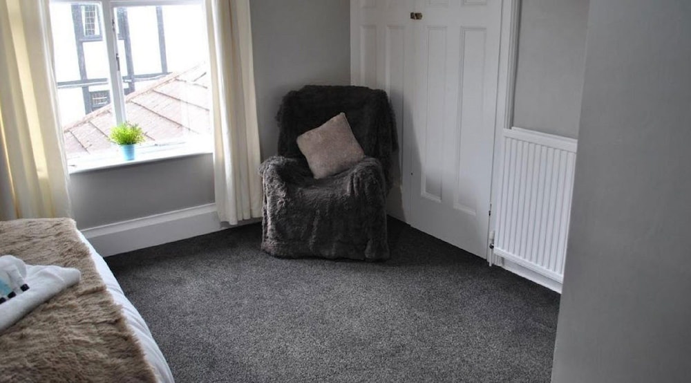 Abbey Lodge Executive Suite photo 2