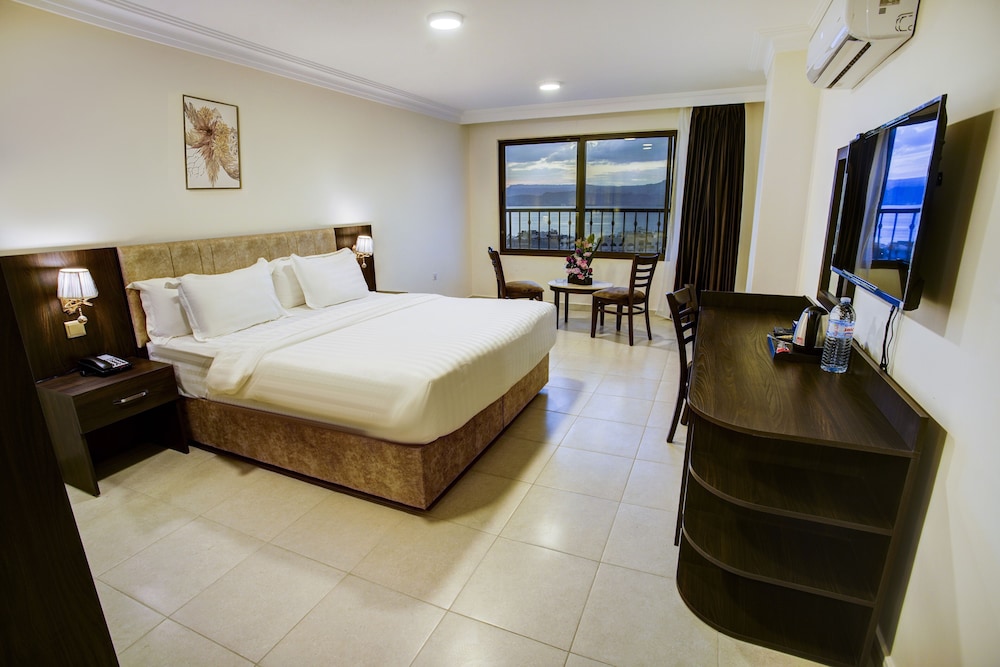 Deluxe Double Room - Photo 1