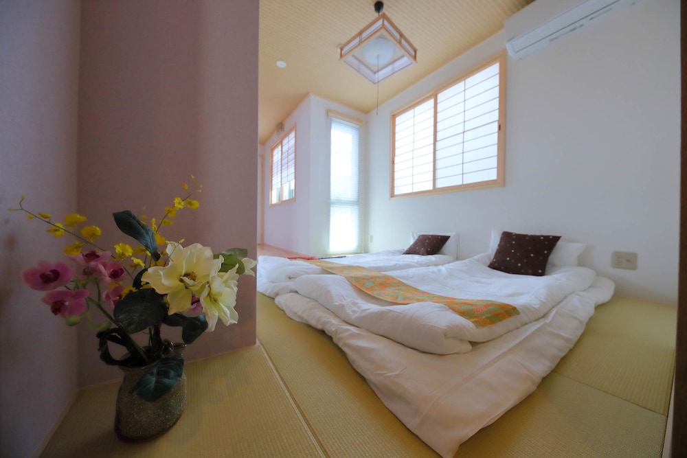 Deluxe Family Suite