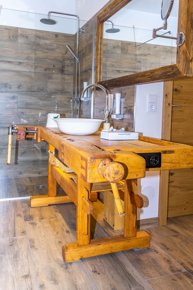 Deluxe Chalet, 1 Bedroom, Patio, Mountain View photo 2