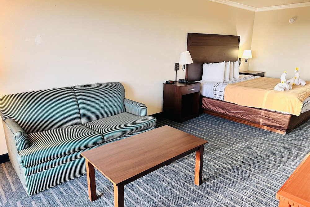 Luxury Room, Multiple Beds, Non Smoking, Ocean View