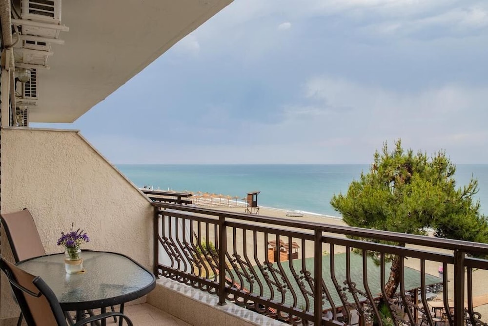 Family Room, Sea View photo 3