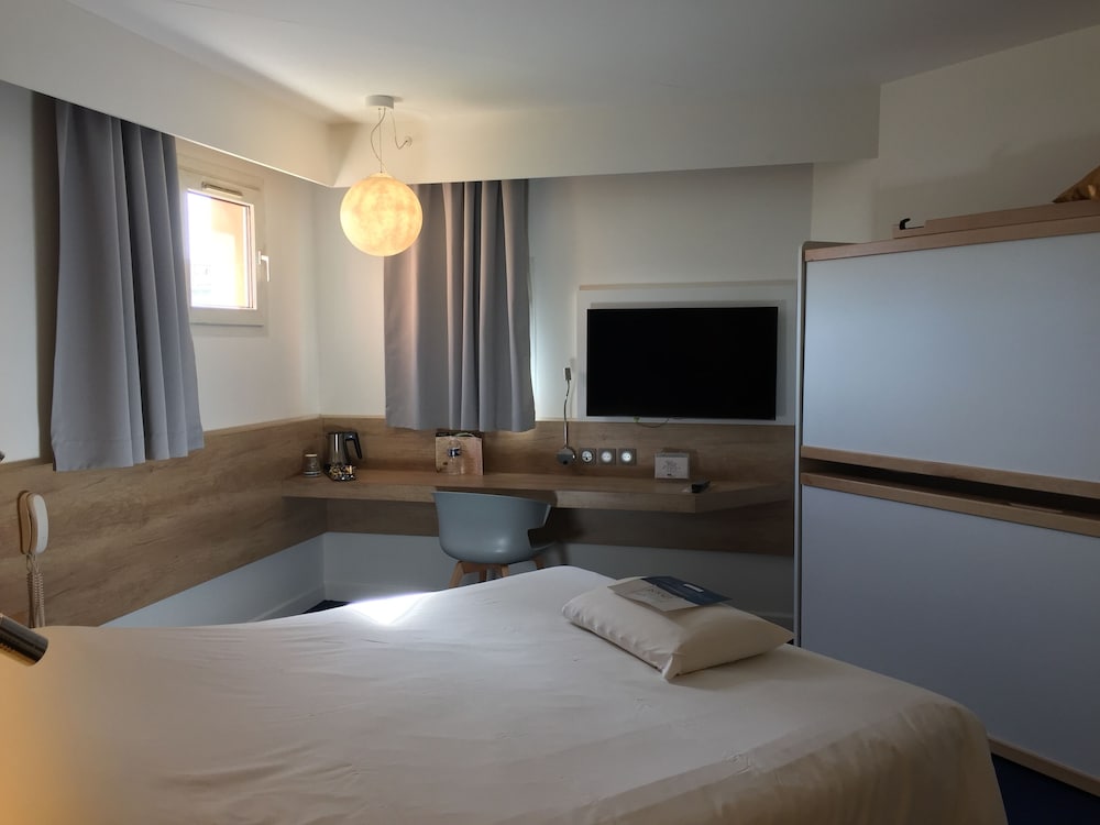 Standard Room, 1 Double Bed - Photo 2
