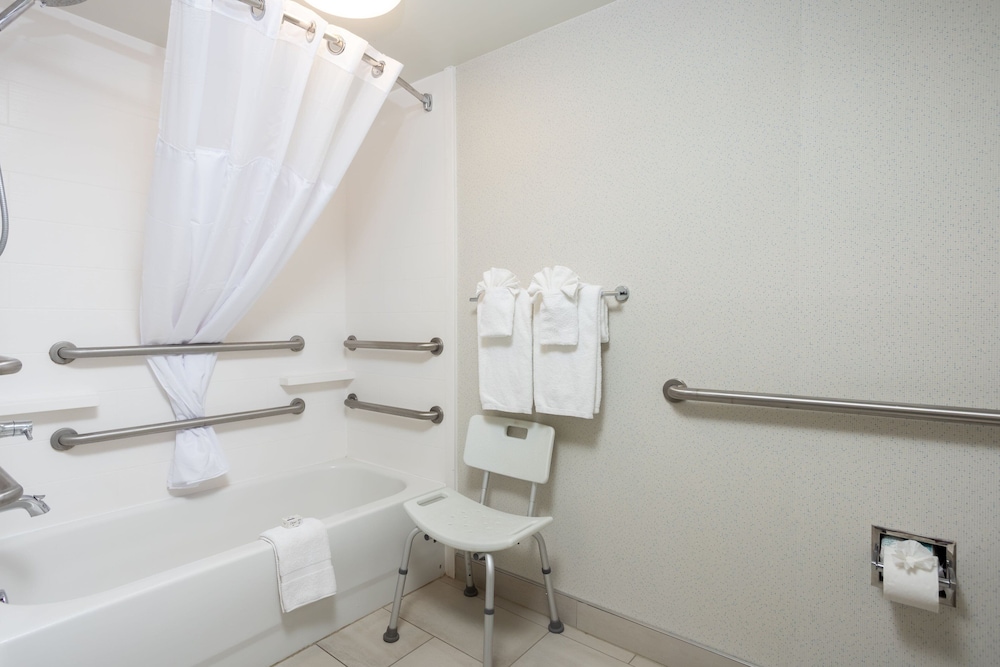 Standard Room, Accessible (Communications Accessible)