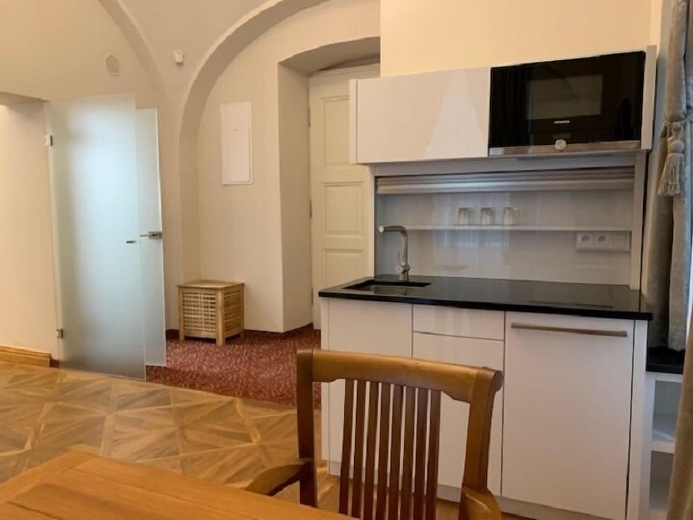 Family Apartment (separate bedroom, park view ) photo 2