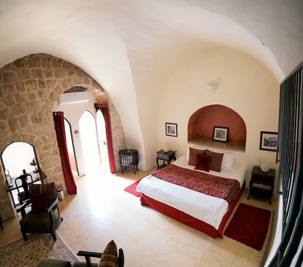 Honeymoon Studio Suite, Non Smoking, Patio