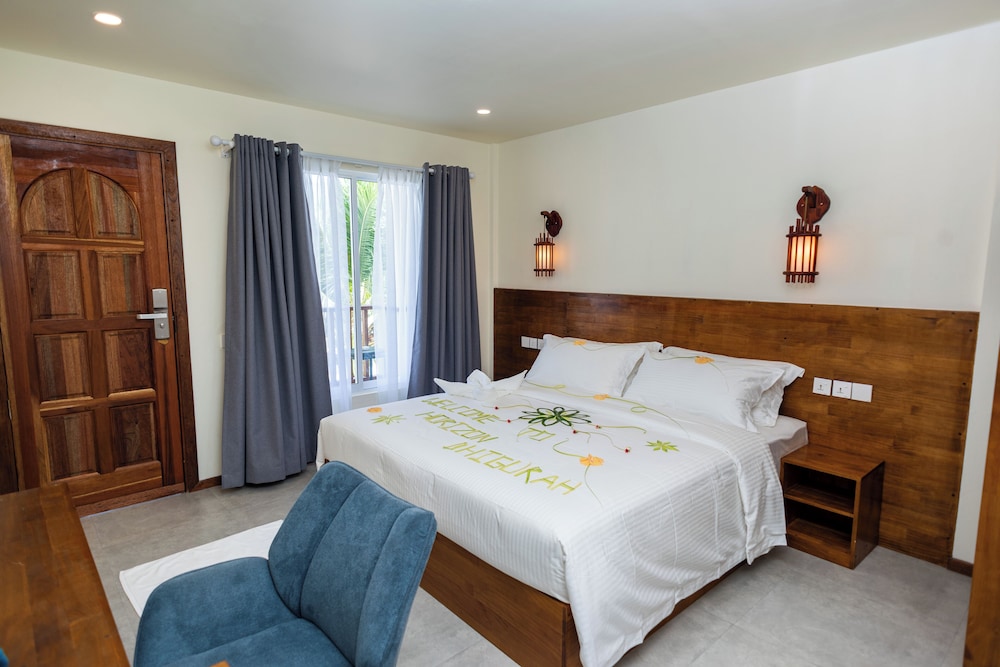 Deluxe Double Room, City View