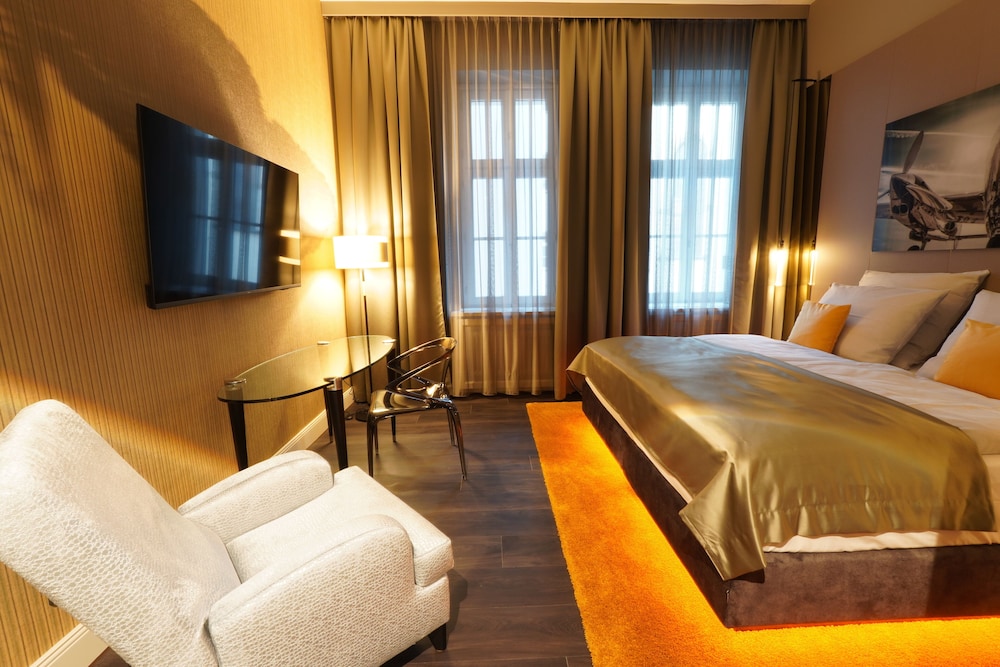 Standard Double Room - Photo 5