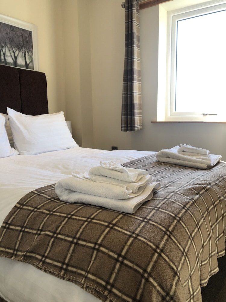 Family Suite, Private Bathroom, Partial Sea View (double bedroom) - Photo 3
